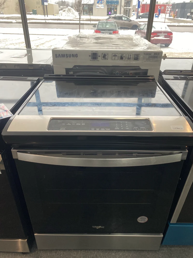 Whirlpool 30'' 6.3 pi.cu. cuisinière encastrée à induction- inox - WSIS5030RZ - Boîte ouverte