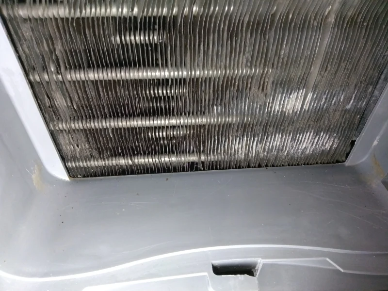 Seche-linge Pompe à Chaleur 8 kg Reconditionné ESSENTIEL B ESLHP8-2b