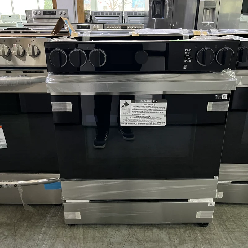 Samsung 30'' 6 pi cu Cuisinière à gaz smart Bespoke - inox - NSG6DG8700SR - Boîte ouverte