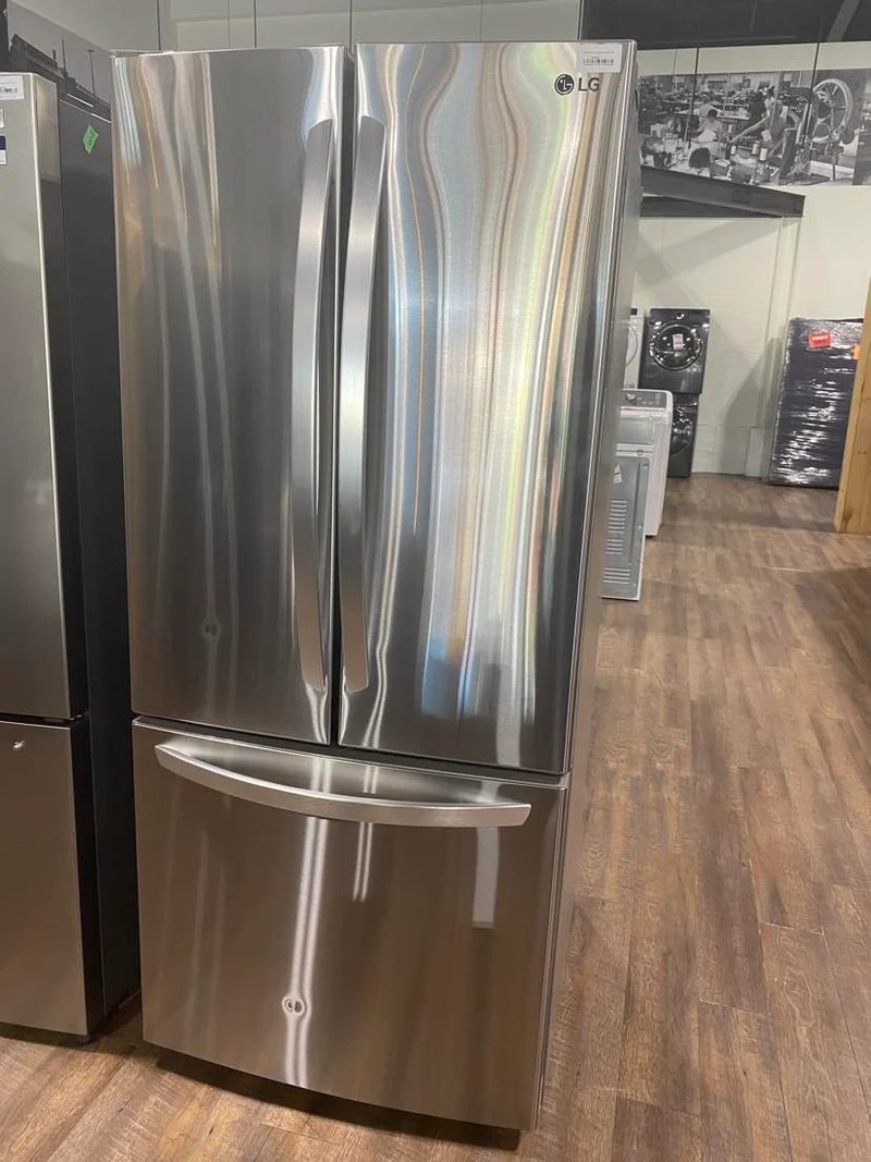 LG 30" 21.8 pi.cu - Réfrigérateur à portes françaises - Certifié ENERGY STAR - Inox - LRFNS2200S - Boîte ouverte