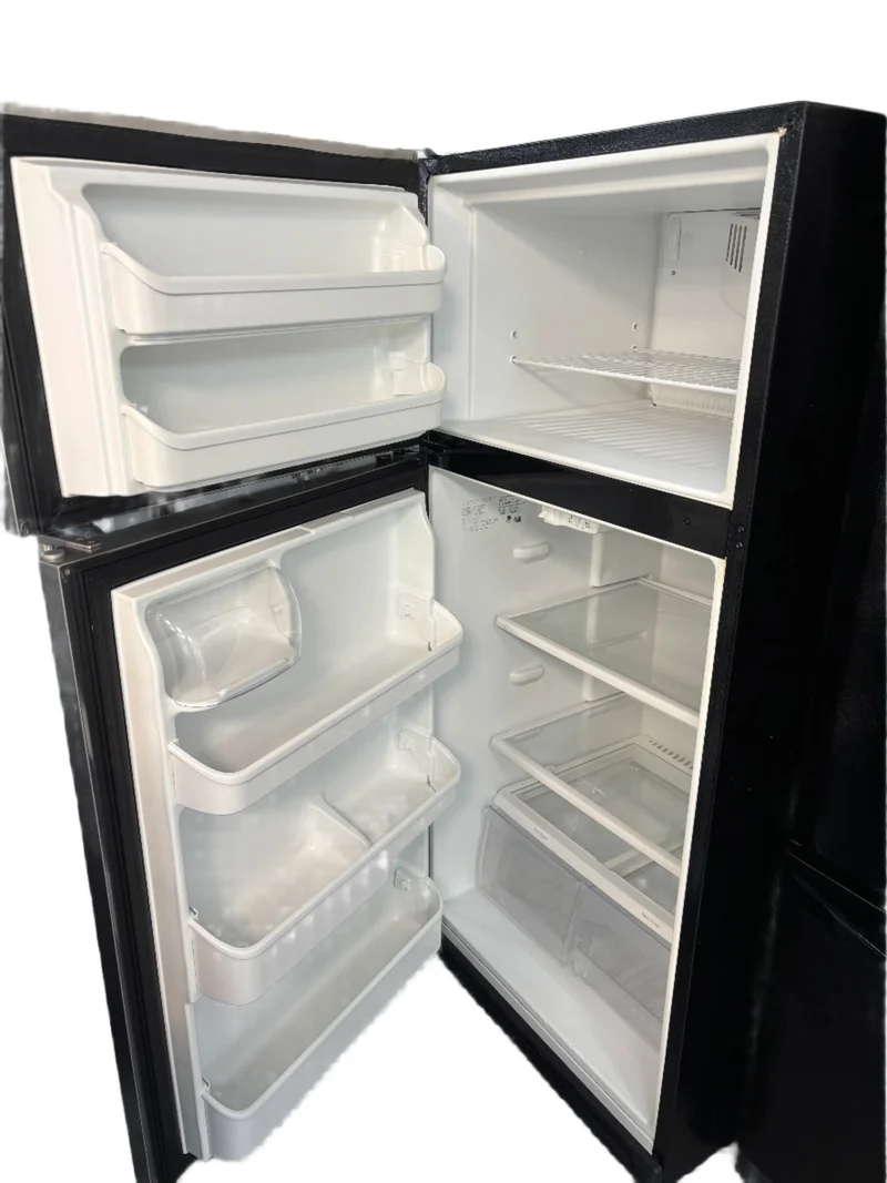 Frigidaire 30'' 18 pi. cu Réfrigérateur Congélateur Supérieur - Inox - reconditionné