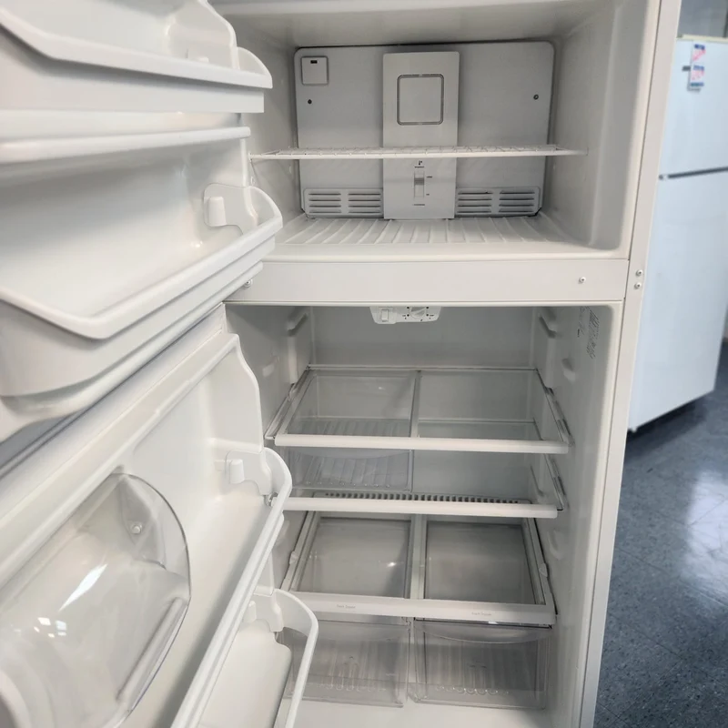 Frigidaire 30'' 18 pi. cu. réfrigérateur - blanc - reconditionné