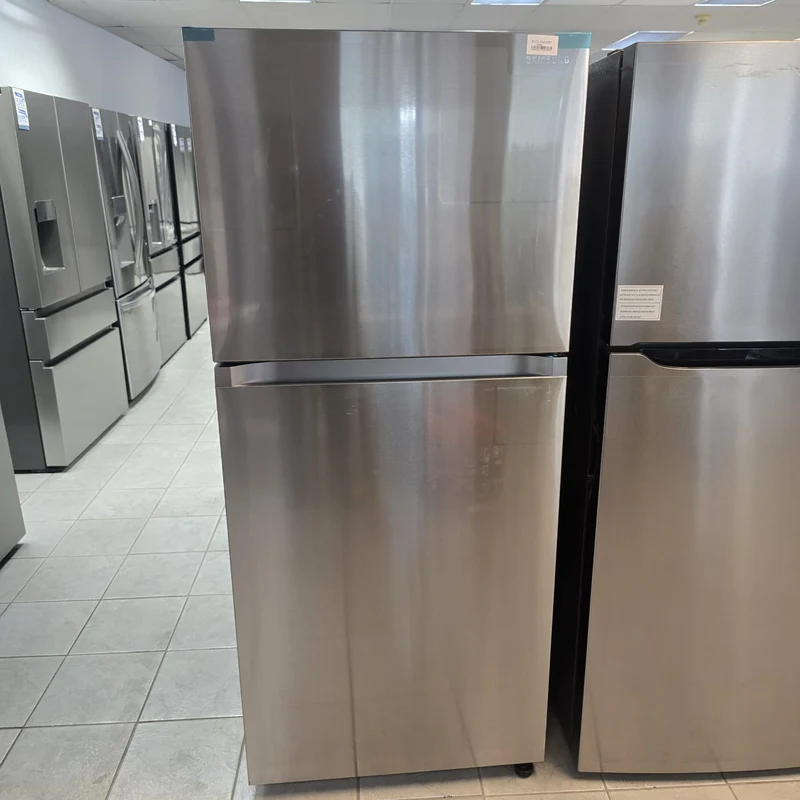Samsung 30''17.6 pi. cu - Réfrigérateur à congélateur supérieur - inox - RT18DG6500SRAC - Boîte ouverte