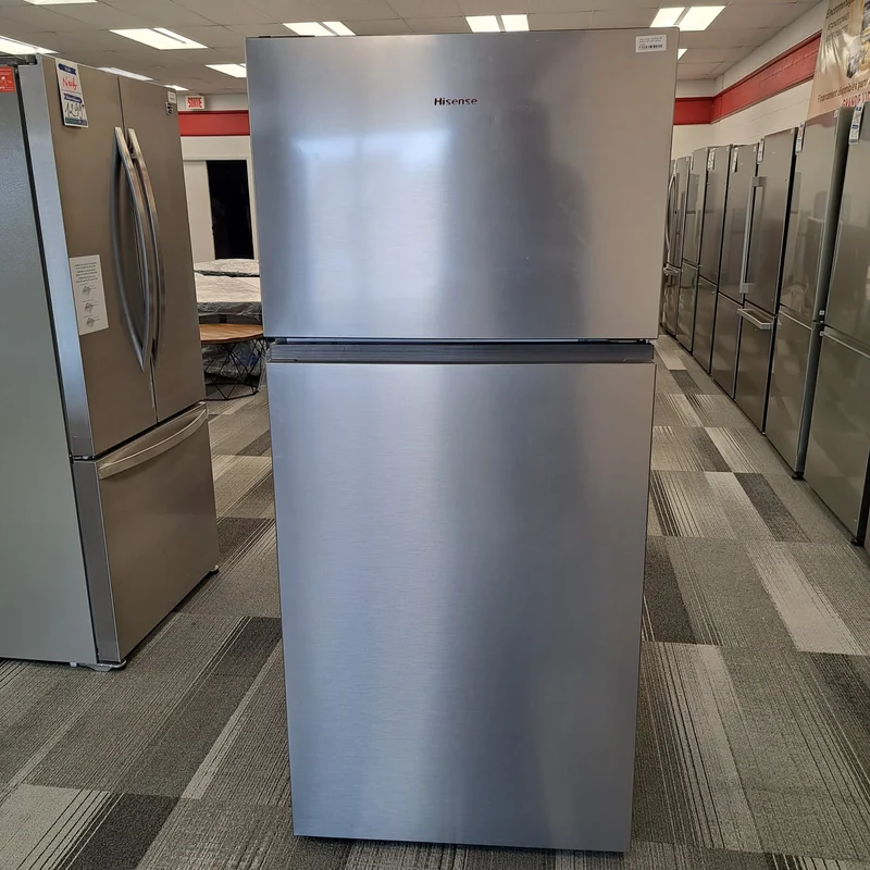 Hisense 30'' 18 pi cu. Réfrigérateur - Inox - RT18A2FSD - Boîte Ouverte