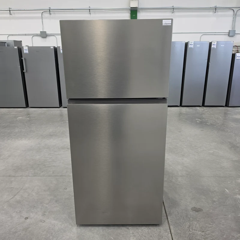 Hisense 30'' 18 pi cu. Réfrigérateur - Inox - RT18A2FSD - Boîte Ouverte