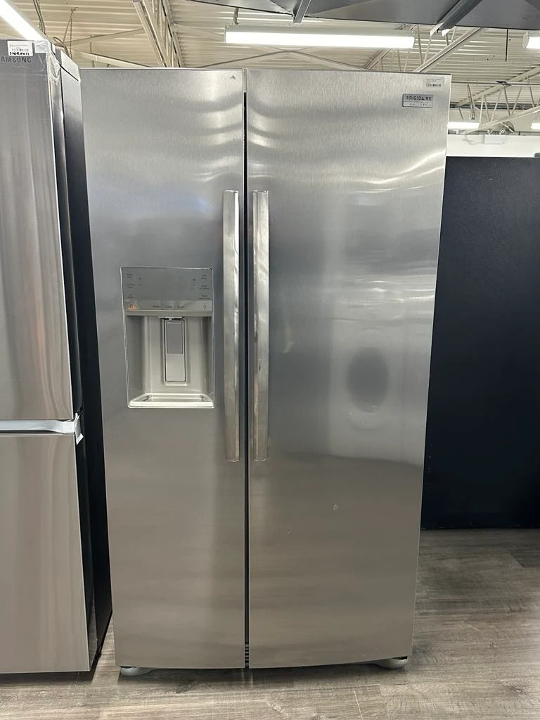Frigidaire 36'' 25,6pi.cu. Réfrigérateur côte à côte - distributeur d'eau - Energy star® - inox -GRSS2652AF- Boîte Ouverte
