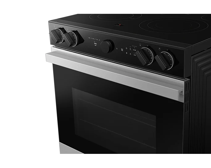 Samsung 30'' 6,3 pi. cu. - Cuisinière vitrocéramique - convection- inox - NSE6DG8700SRAC - boîte ouverte