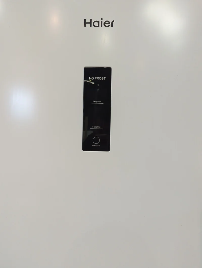 Congélateur Armoire 226 L Reconditionné HAIER H2F320WF