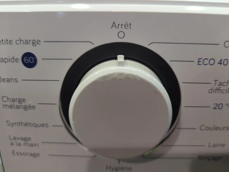 Lave-Linge Hublot 7 kg Reconditionné VEDETTE LFV274W